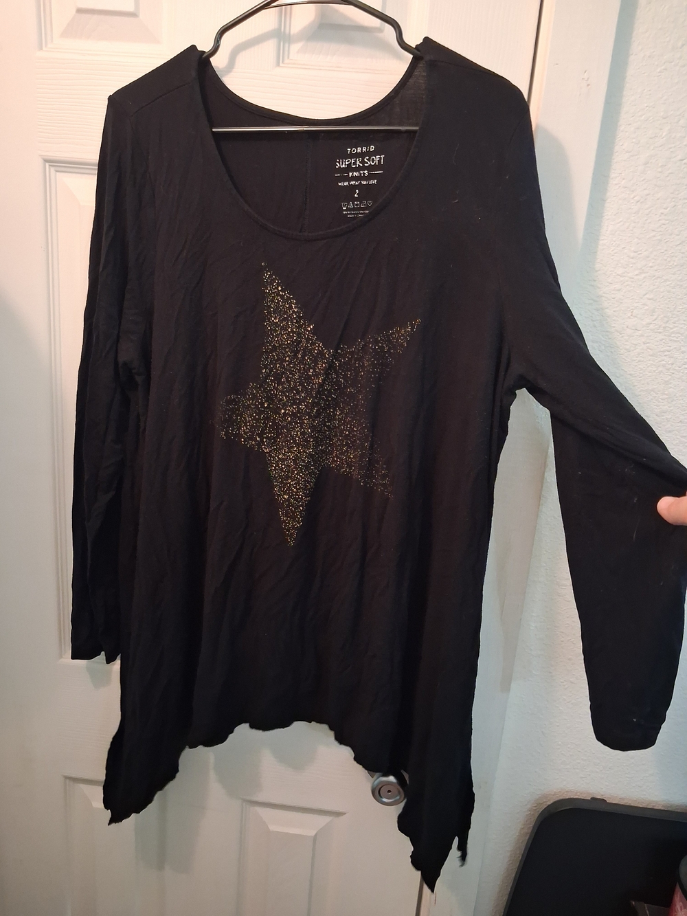 torrid Black Long Sleeve Top with Gold Glitter Star Graphic
